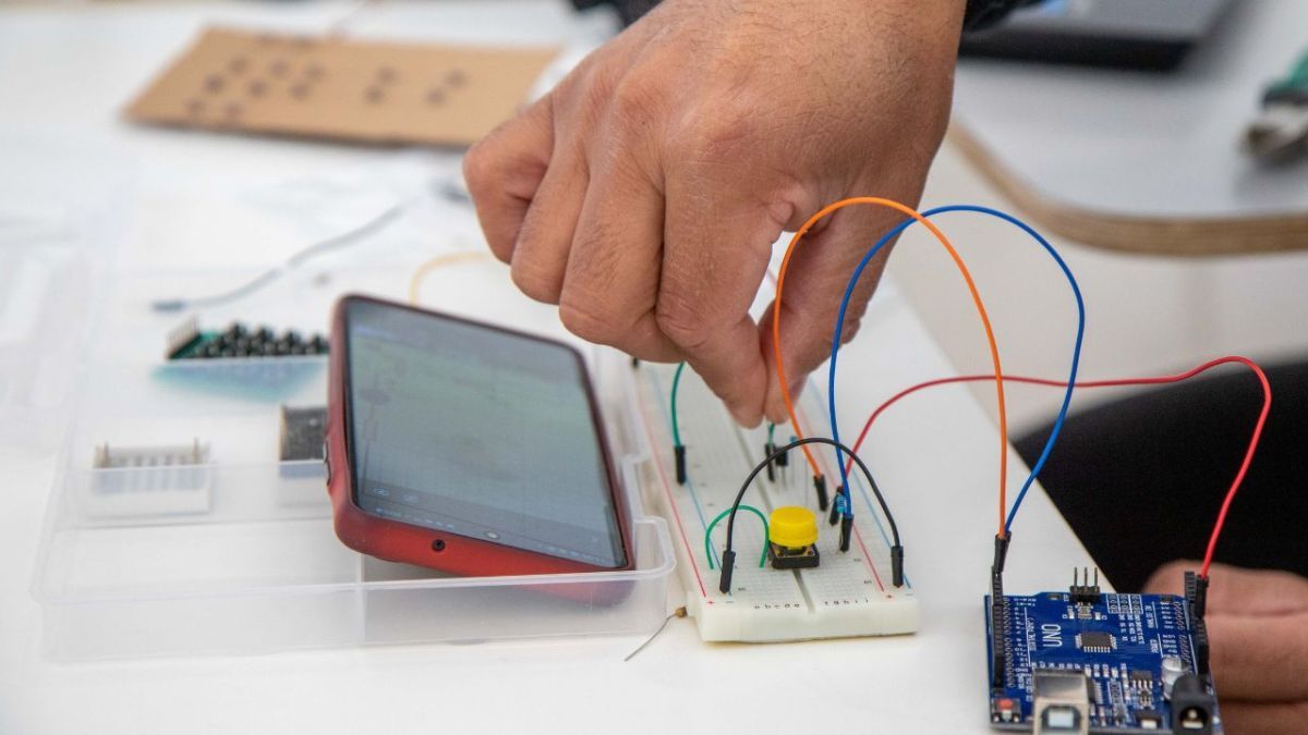 Abrió la inscripción para los cursos avanzados de Educación Técnico Profesional de Fundación YPF