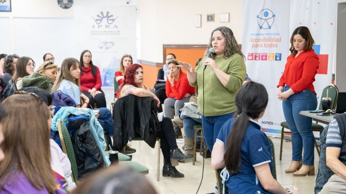Gobierno dictó una capacitación enmarcada en el programa provincial "Accesibilidad para Todos"