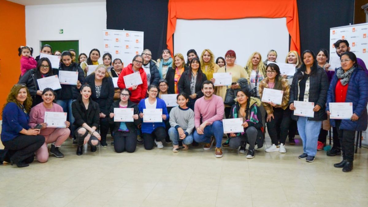 Gobierno llevó adelante el evento "Estilo, moda y diseño" en toda la provincia
