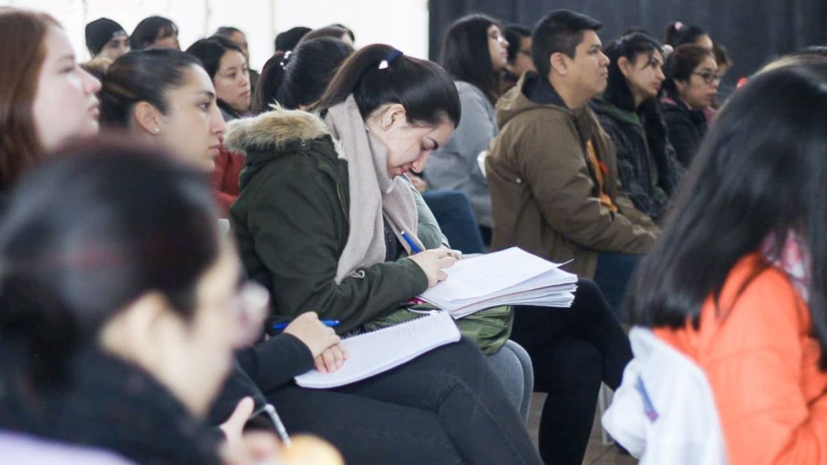Capacitaron sobre Higiene y Seguridad a alumnos de enfermería del CENT N°11