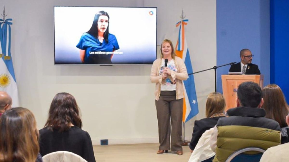 "Arraigar profesionales desde su formación y como especialistas, es una enorme satisfacción"