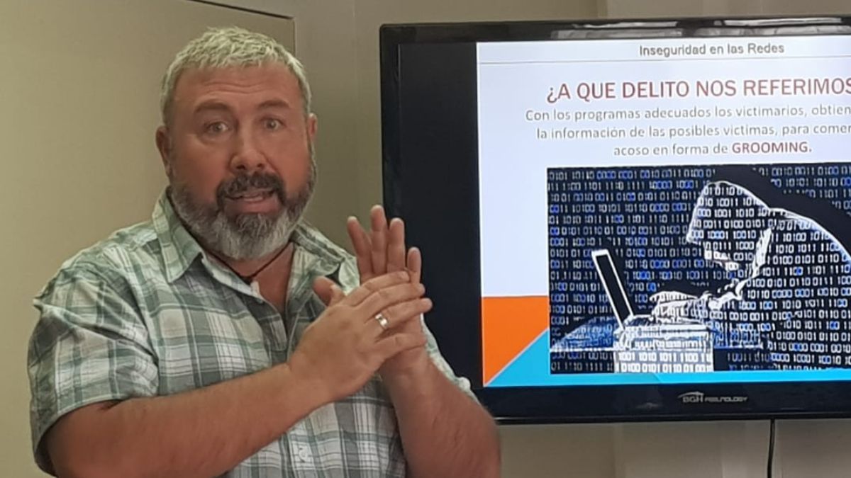 “Es importantísimo que las familias empiecen a pensar del rol de la virtualidad”