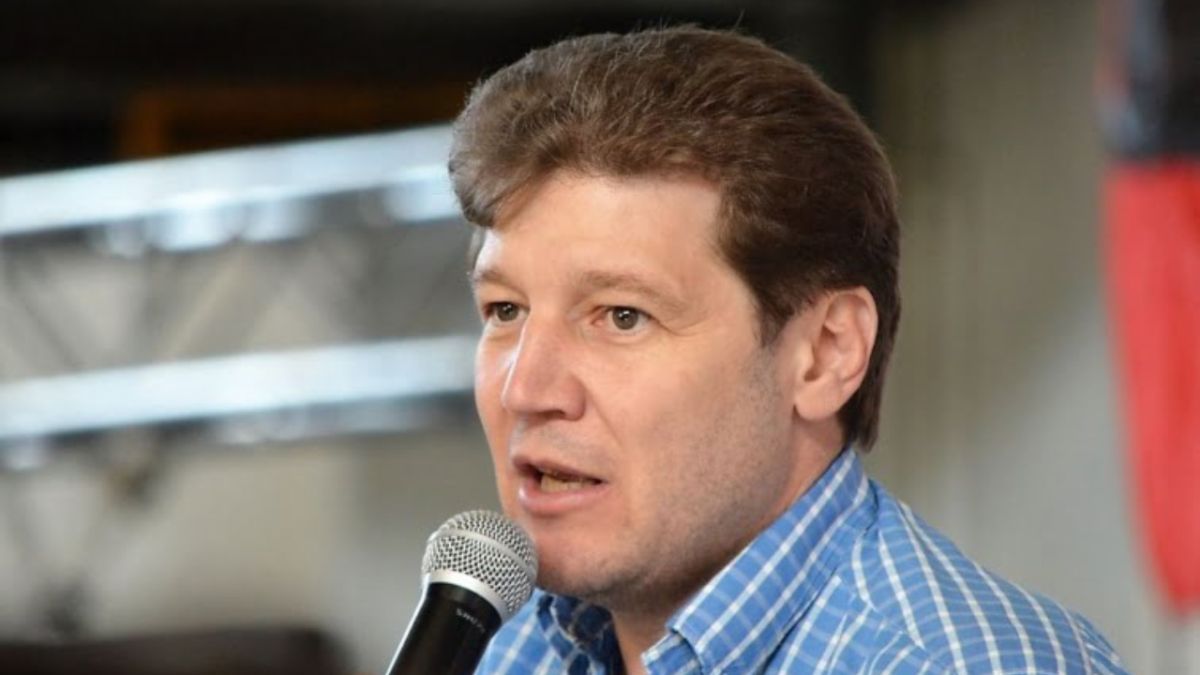 “La única solución posible es que el Reino Unido respete nuestra integridad territorial”