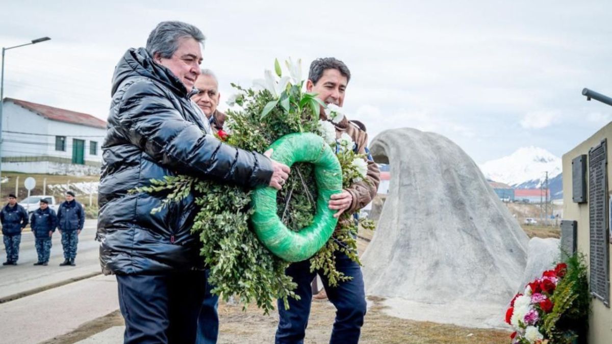 El Municipio participó en el homenaje a los 77 tripulantes que fallecieron en el ARA Fournier