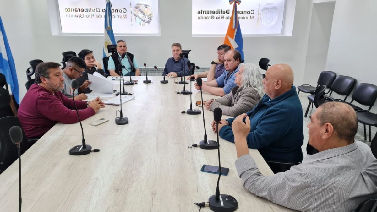Las y los concejales consensuaron las modificaciones a las ordenanzas de taxis y remis
