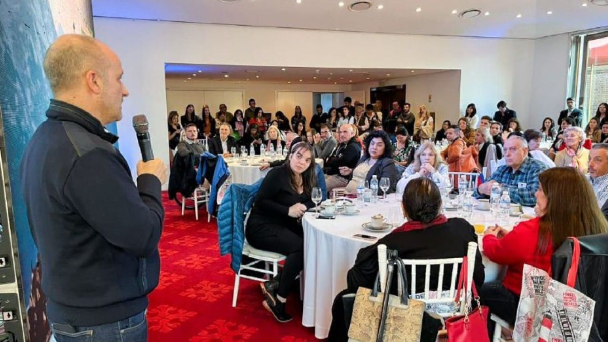 170 operadores emisivos nacionales se reunieron con referentes turísticos provinciales