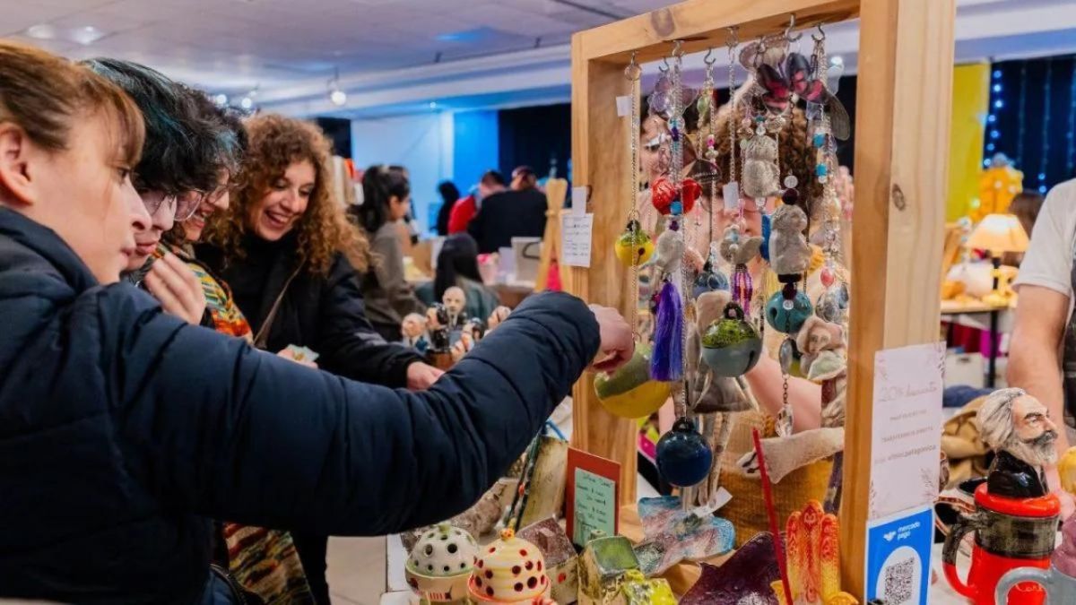 Se realizará Flotante-feria creativa de la isla en Ushuaia