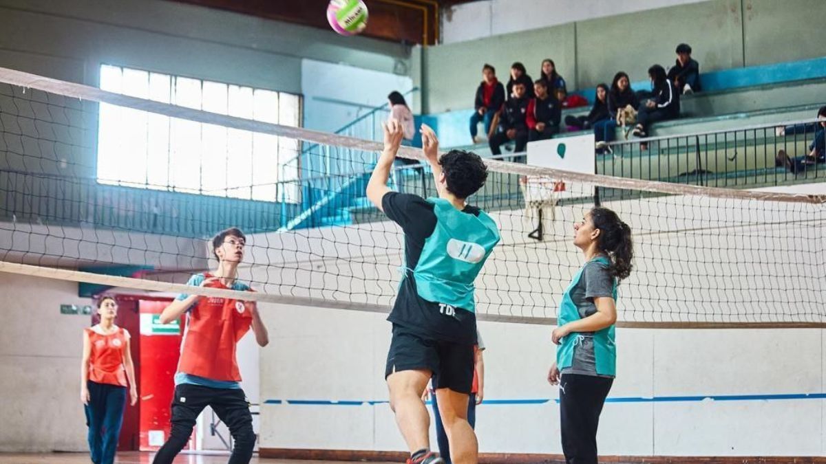 En el marco del programa “Ushuaia Joven”, se llevó adelante el torneo de vóley mixto