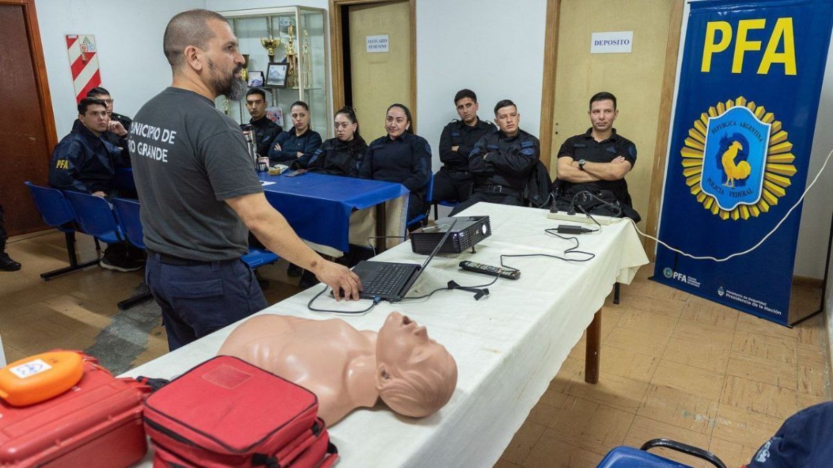 "Mantenemos un vínculo estratégico con las fuerzas de seguridad y continuamos con nuestro programa de formación"