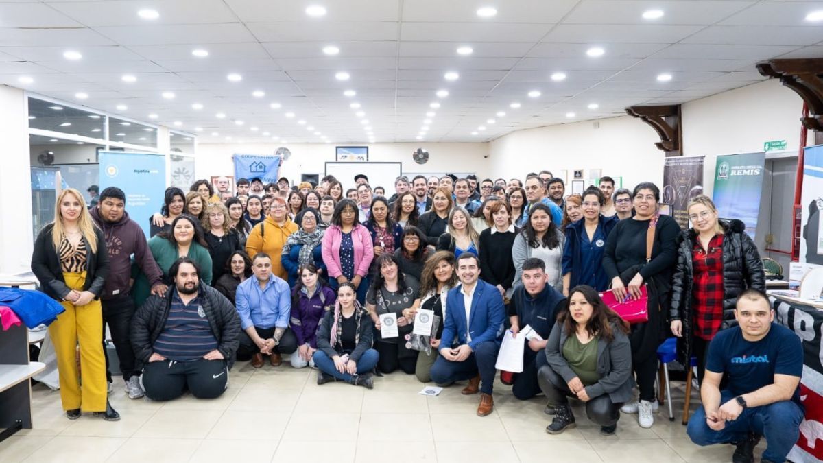 Gran convocatoria de vecinos y vecinas en la segunda edición de la Expo Cooperativas y Mutuales
