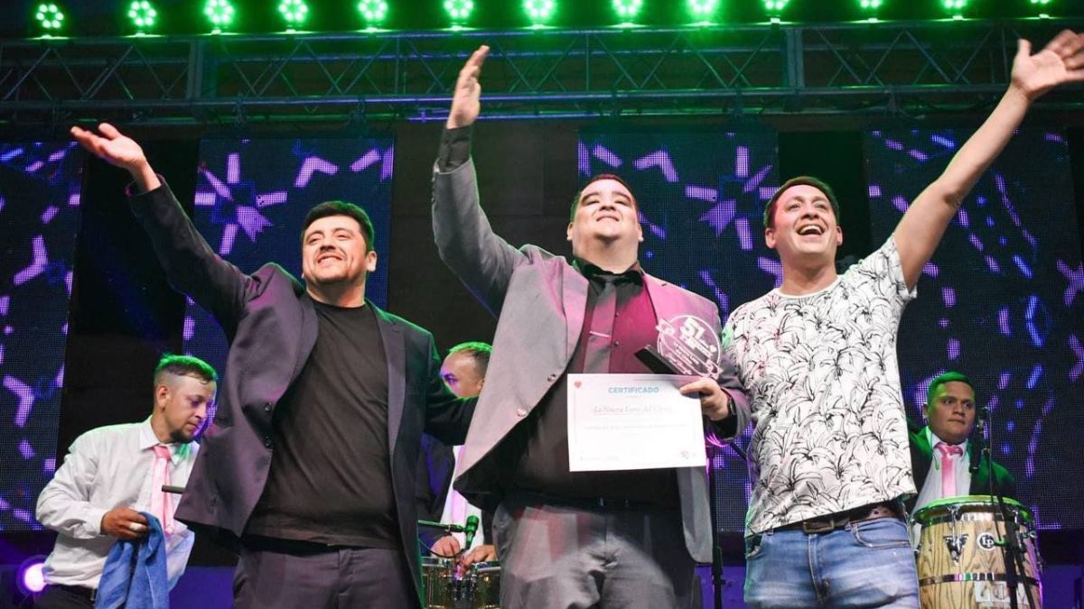Tolhuin celebró su 51º aniversario con una fiesta en el polideportivo 'Ezequiel Rivero'