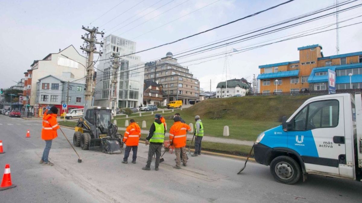 La Municipalidad de Ushuaia Inició el fresado en la Avenida Maipú