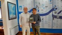 La Municipalidad acompañó al VGM Carlos Carlos Schweizer en la presentación de su libro
