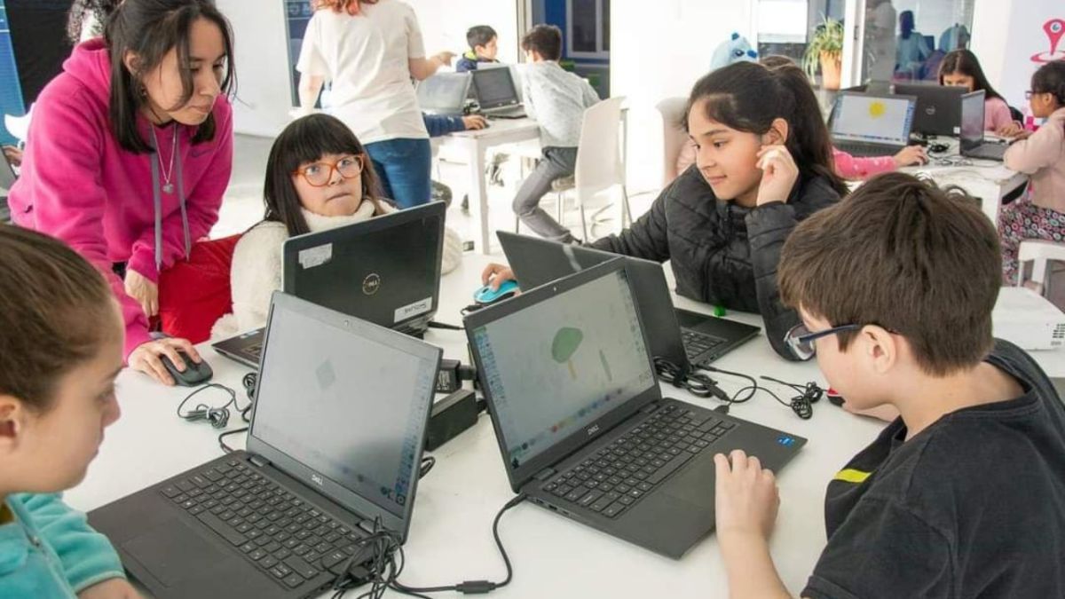 El Municipio lanzó una nueva edición de talleres y cursos tecnológicos