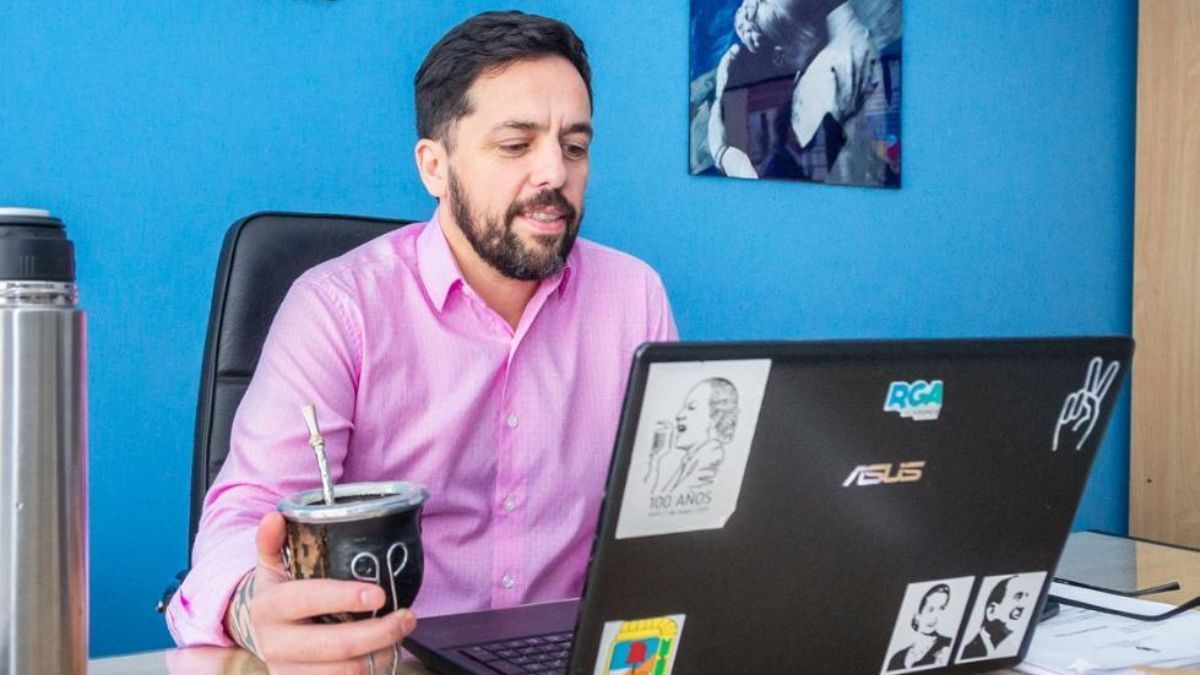“Logramos que más de 20 mil vecinos se vinculen con el deporte”, detalló Radwanitzer