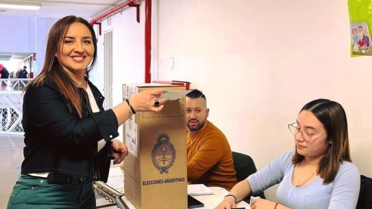 Freites: “Estoy muy contenta, el trabajo de la militancia ha sido tremendo”