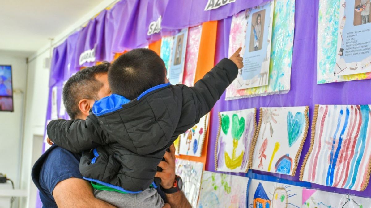Se inauguró la muestra “Colibrarte” en el Centro Cultural “Nueva Argentina”