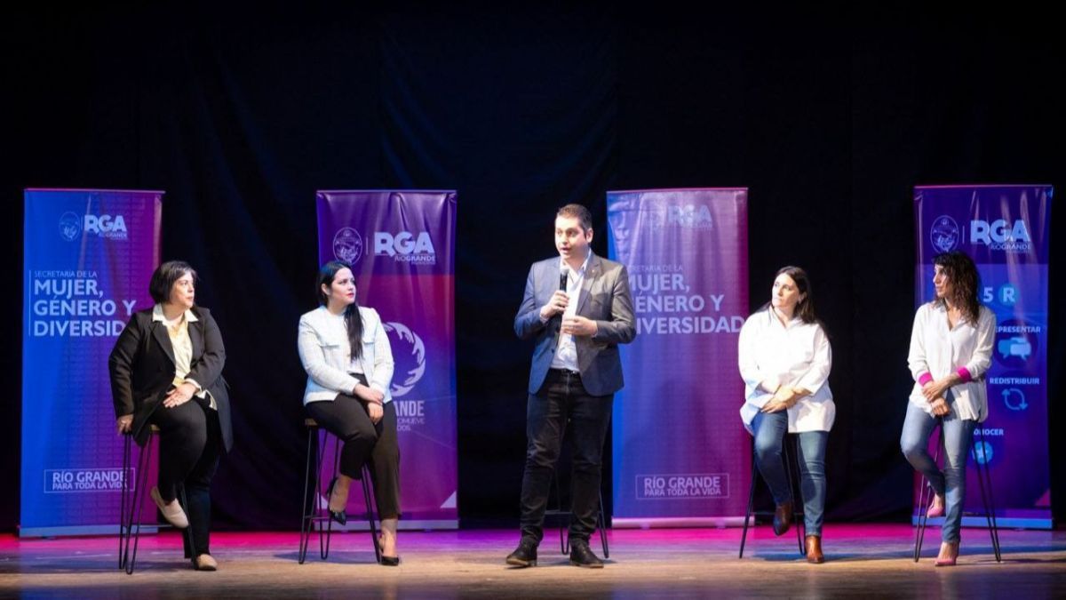 “Las políticas de cuidado son centrales en nuestra gestión Municipal”