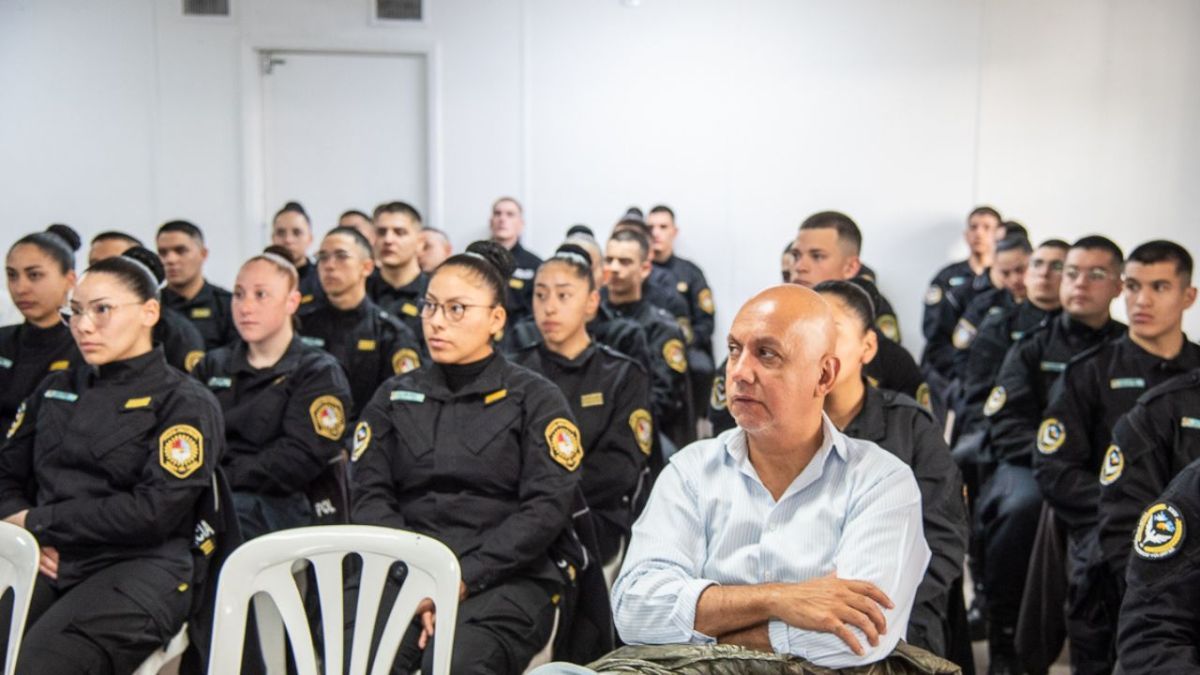 Servidores públicos asistieron a disertación sobre Derechos Humanos