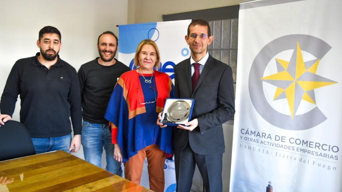 “Vamos a estrechar lazos comerciales con empresas italianas"