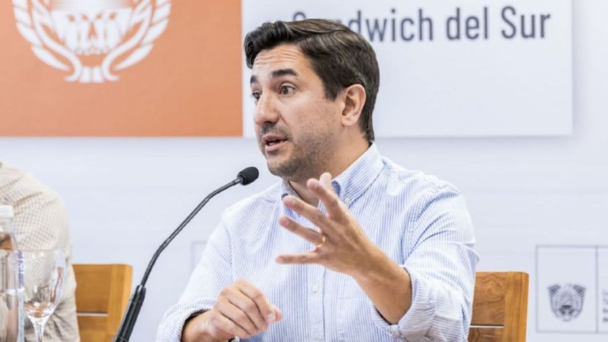 “Los fondos provenientes del bono solo pueden utilizarse para obras y gastos de capital”