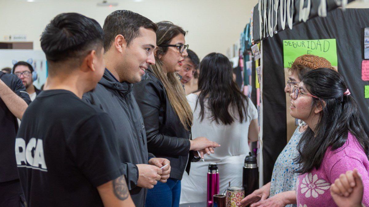 Se realizó la muestra anual de la Escuela de Educación Integral "Sin Fronteras"
