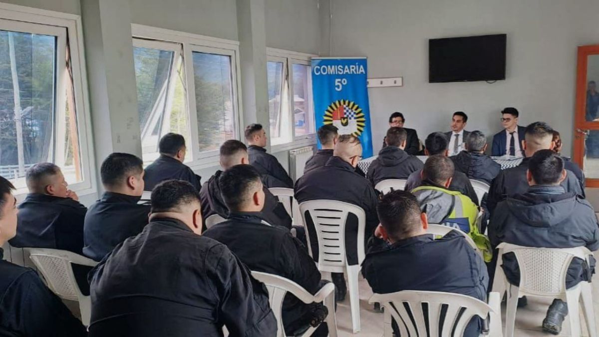 Afianzan lazos institucionales entre la Policía y el Juzgado de Instrucción Nº1
