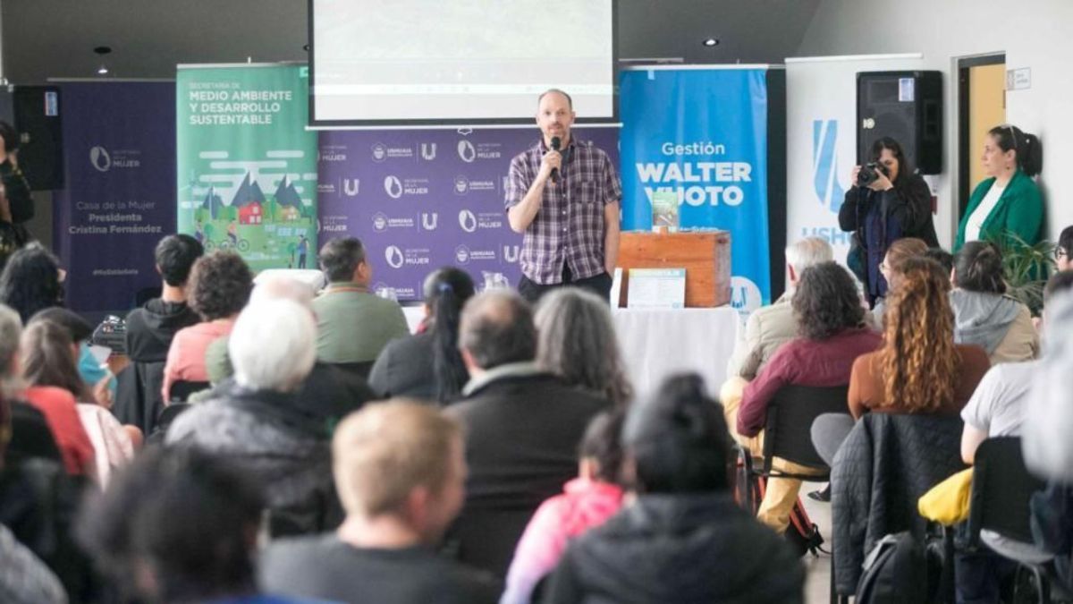 La Municipalidad compartió una charla abierta sobre Agroecología en la Casa de la Mujer