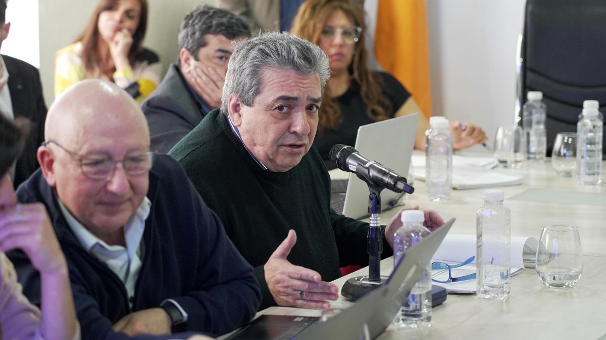 Jefatura de Gabinete, Secretaría de Gobierno y la Secretaría de Economía y Finanzas pasaron por comisión de Hacienda