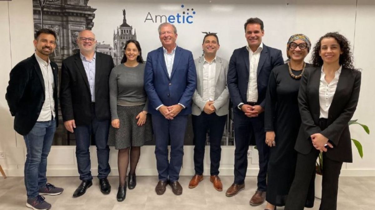 La Secretaría de Turismo genera vínculos con empresas de tecnología digital de España