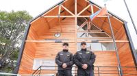 Gobierno inauguró un destacamento policial en Puerto Almanza