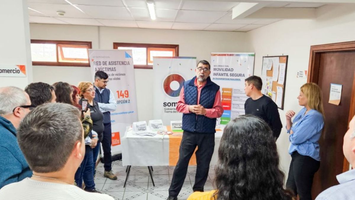 Seguridad Vial inauguró una oficina de atención para trámites de habilitación de transporte en Tolhuin