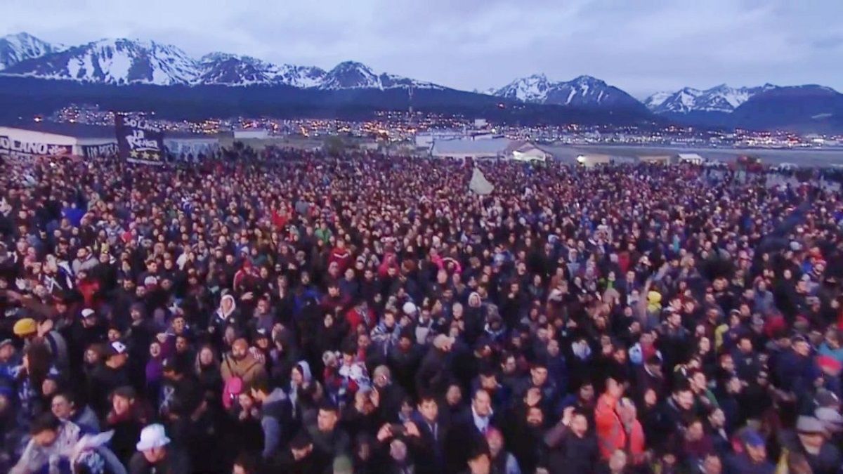 Un espectáculo federal e internacional: La Renga tocó en Ushuaia para el país y el mundo entero Un espectáculo federal e internacional: La Renga tocó en Ushuaia para el país y el mundo entero