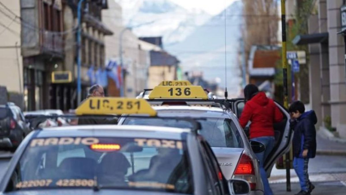 “El aumento será de un 60,1%, respecto a la tarifa actual”, aseguró Lara