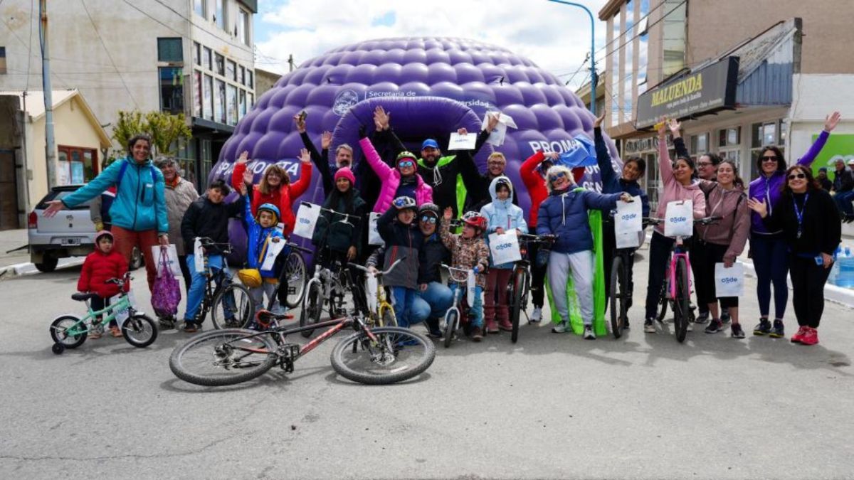 Junto a OSDE, el Municipio realizó una pedaleada familiar