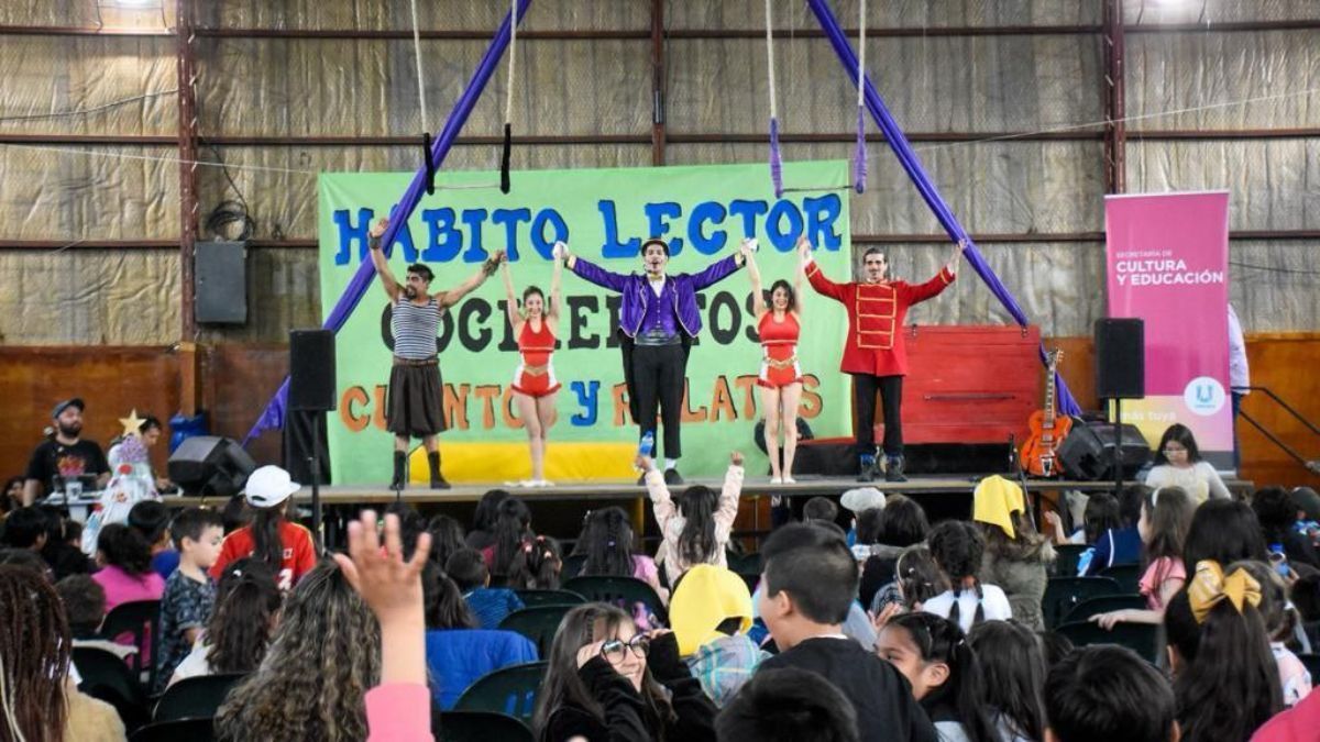 La Municipalidad de Ushuaia realizó el cierre del programa "Hábito Lector: Cocineritos, cuentos y relatos"