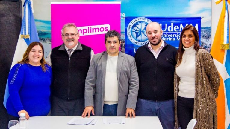 La Municipalidad de Ushuaia firmó un convenio con la Universidad de la ...