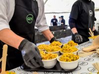 Se entregaron 15 mil porciones de paella en los festejos del 140° aniversario de Ushuaia