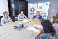 Estudiantes de Trabajo Social de la UBA continuarán sus prácticas en Casa Tierra del Fuego