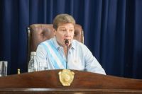 “El Estado debe acompañar a todos, no solamente al salario de un sector”