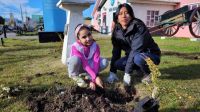 Tolhuin y Río Grande compartieron una jornada ambiental junto a estudiantes