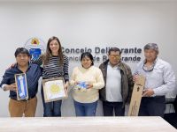 La concejala Zamora recibió a integrantes de la Asociación de Residentes Jujeños