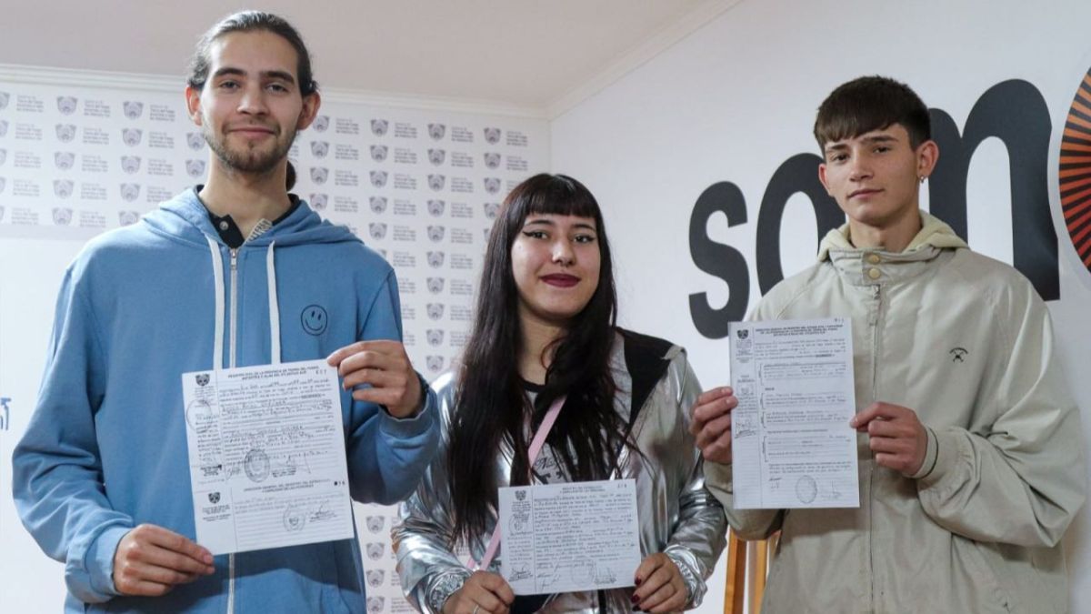 Gobierno entregó actas de nacimiento con la incorporación de la identidad indígena 