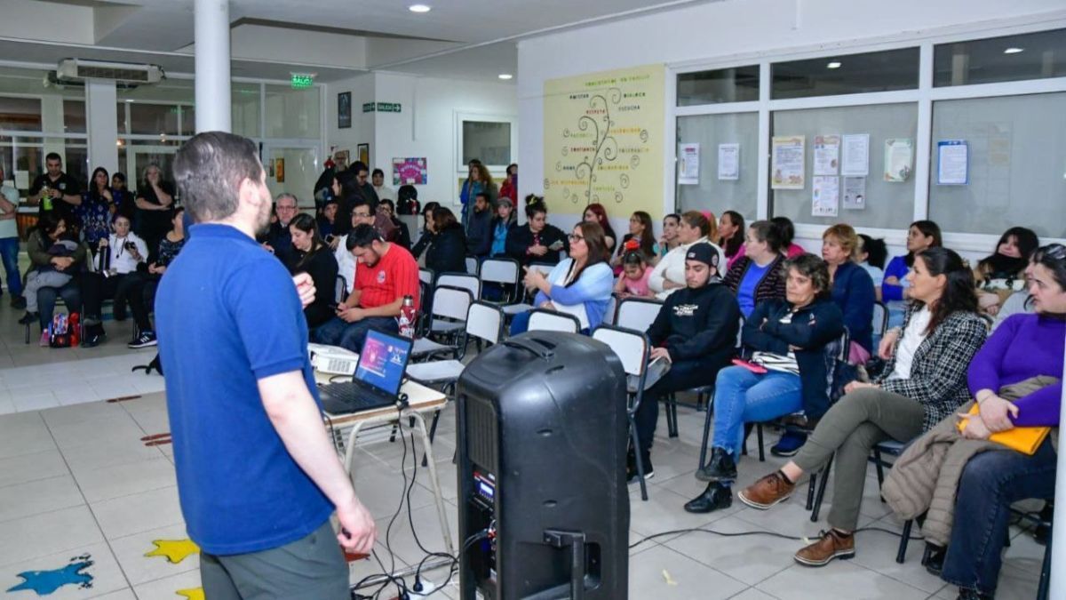 Se realizó un taller de prevención sísmica en Río Grande