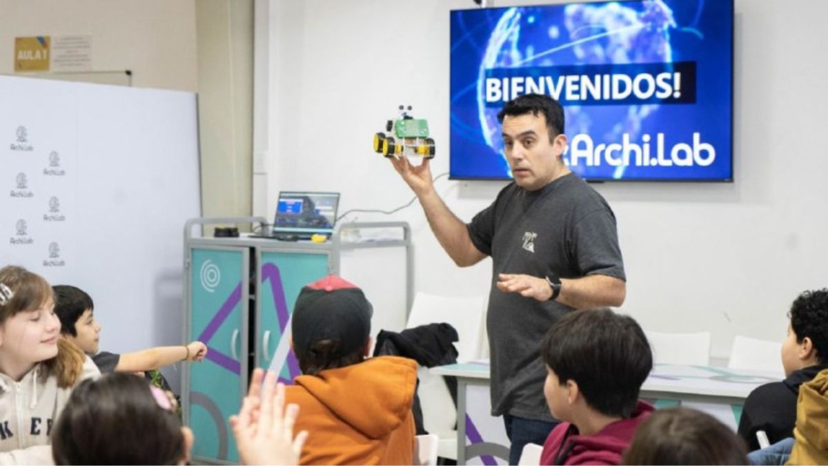 La Agencia de Innovación y Newsan inauguraron el espacio “Archi-Innova”