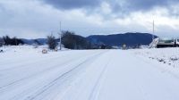 Debido a las nevadas registradas, recomiendan transitar con precaución en la Ruta N°3