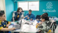 Newsan realizó el cierre de "ArchiLab", la innovadora colonia de invierno "Maker" para infancias