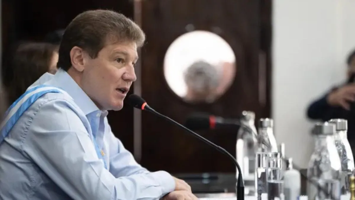 “Algunos quieren seguir manteniendo el statu quo de la Constitución porque les da privilegios”