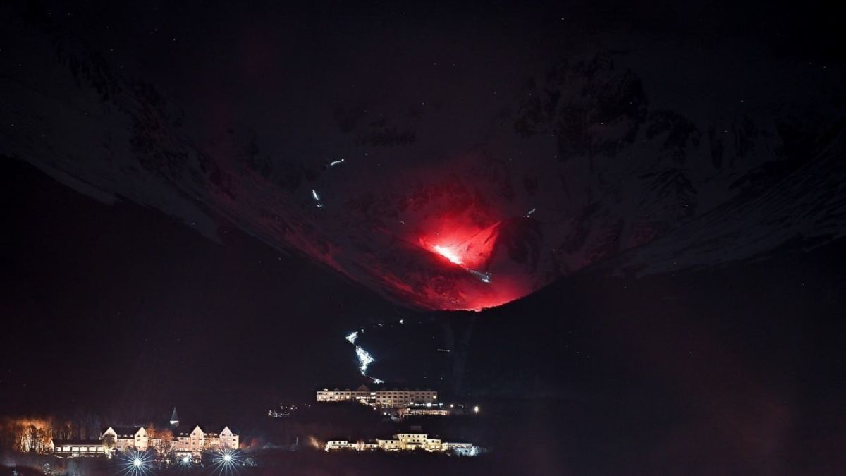 Se celebró con éxito la 30° edición de la Bajada con Antorchas del Glaciar Martial
