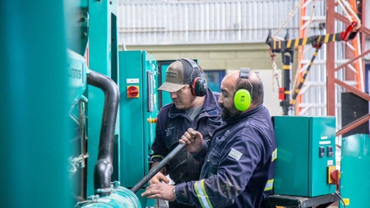 “Estamos haciendo un esfuerzo enorme para solucionar la situación energética en Tolhuin”